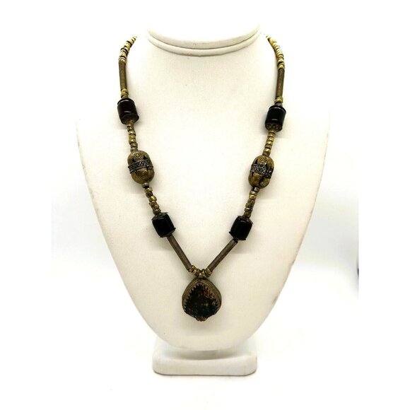 Ethnic Tribal Necklace with Bloodstone Jasper Pendant Brass Setting and Beads - Picture 2 of 15
